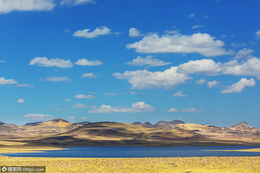 潘帕斯景观科迪勒拉德洛斯安德斯,秘鲁,南美洲土地高原