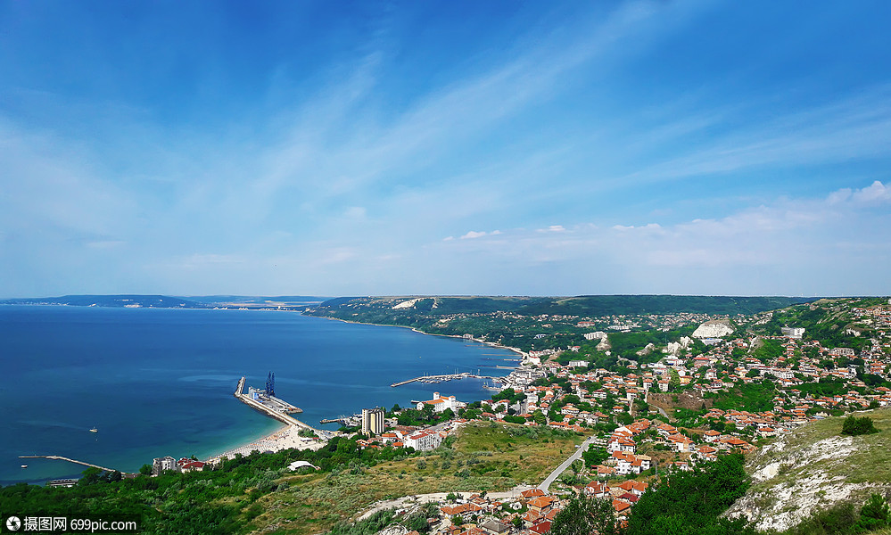 保加利亚巴尔奇克市黑海海岸的美丽景色假期旅行,旅行晴朗的丘陵