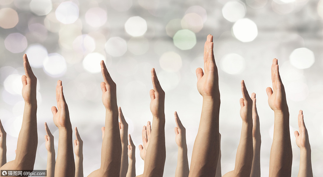 手空中手势群举手手势的人