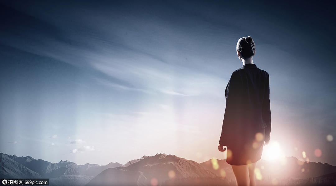 女商人的背景反山景看得很远野心职业