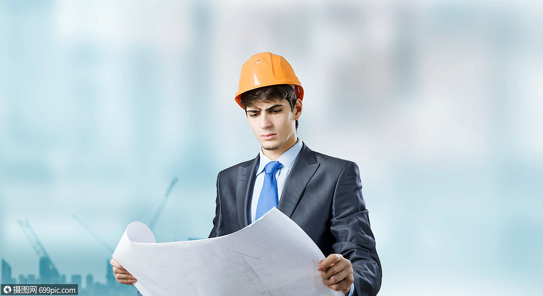 人类工程师轻的建筑师看建筑项目经理纸张