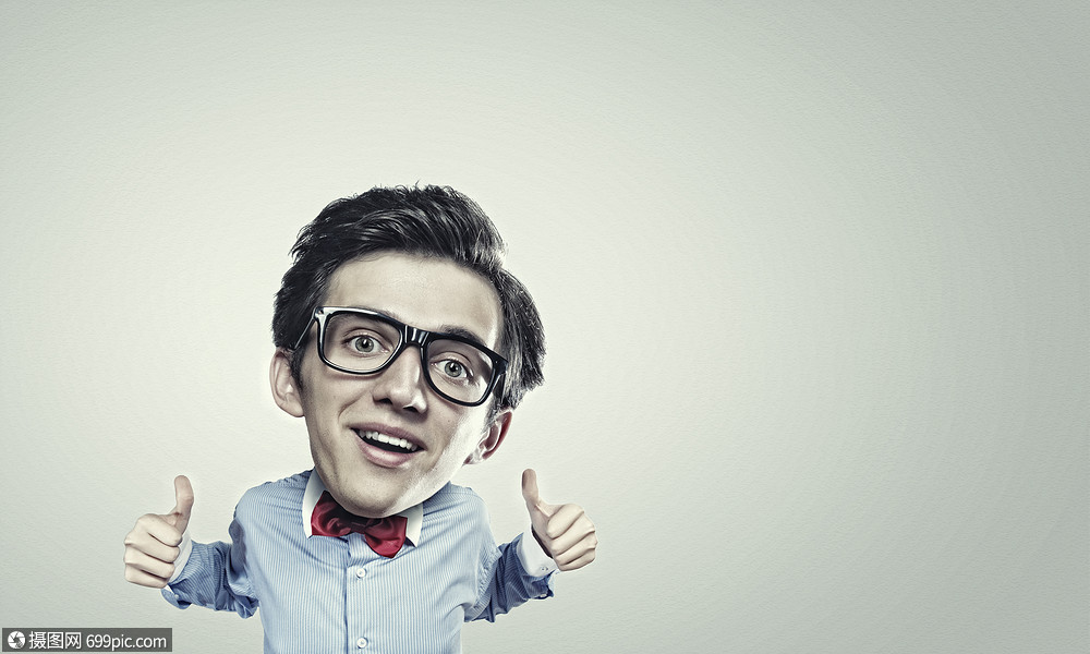 大脑袋的人轻趣的男人,大脑袋竖大拇指