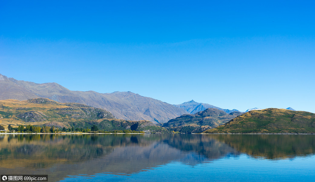 风景如画新西兰阿尔卑斯山湖泊的自然景观