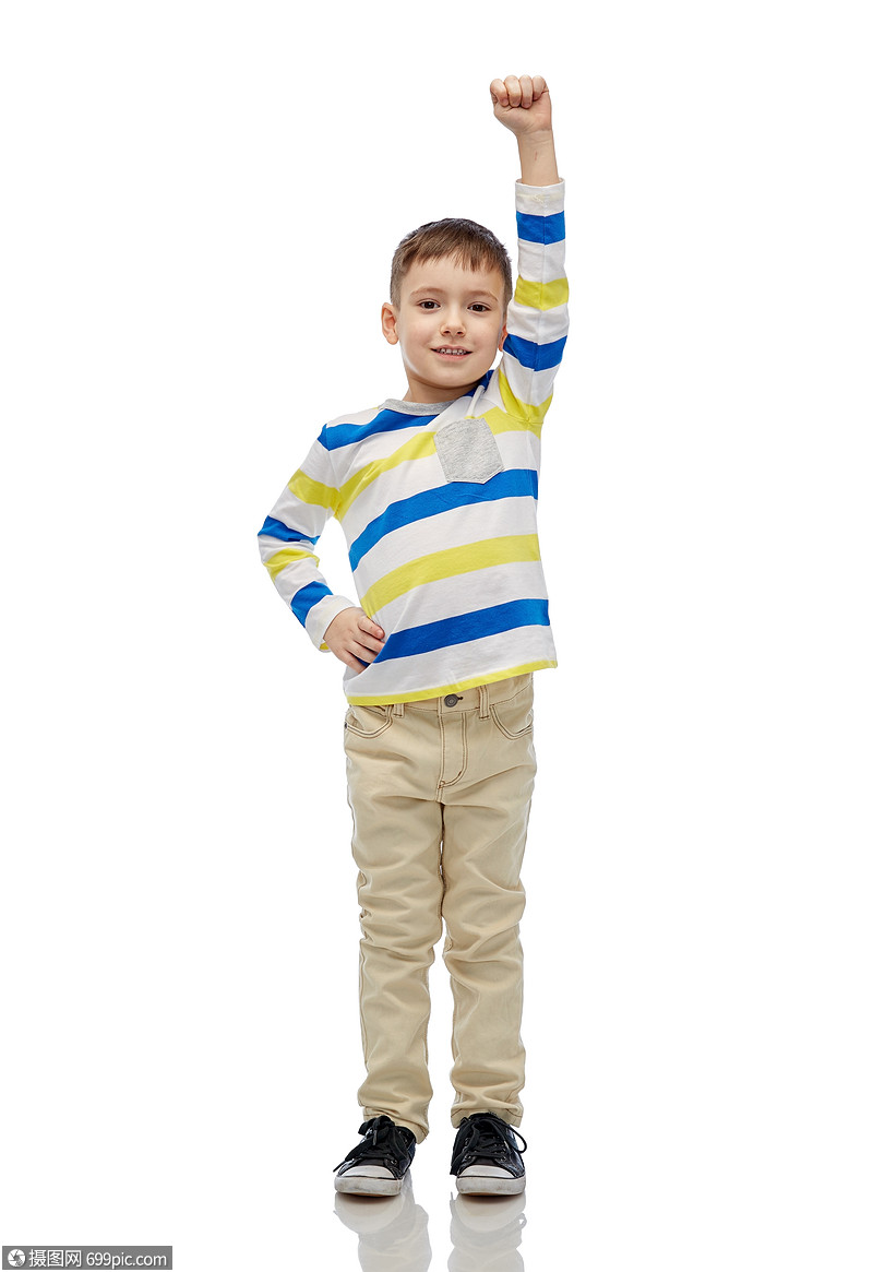 童,权力,手势人的快乐的微笑小男孩举手坚强的男的