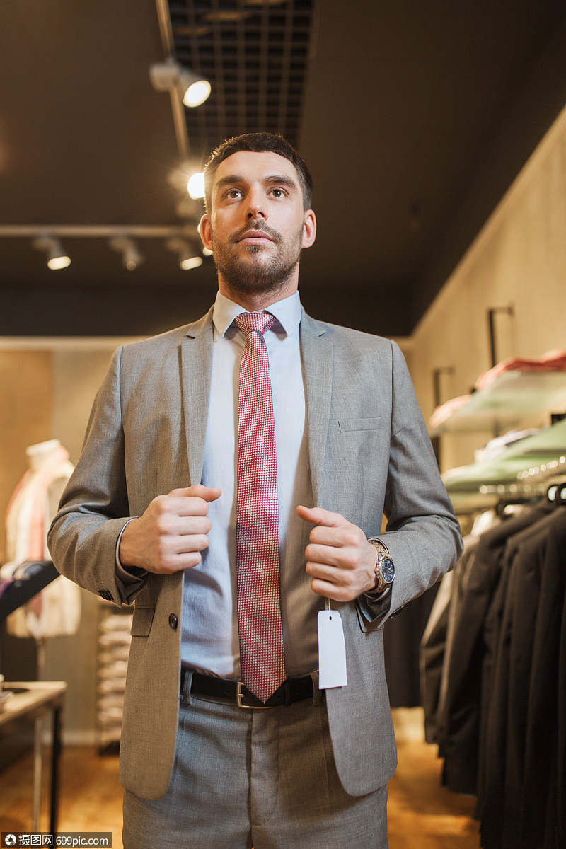 销售,购物,时尚,风格人的轻人商人服装店试衣