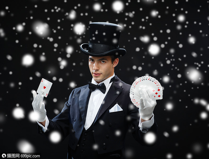 魔术,表演,马戏,扑克,表演魔术师戴着顶帽表演扑克牌