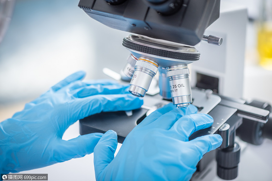 用显微镜实验室进行研究,现代技术