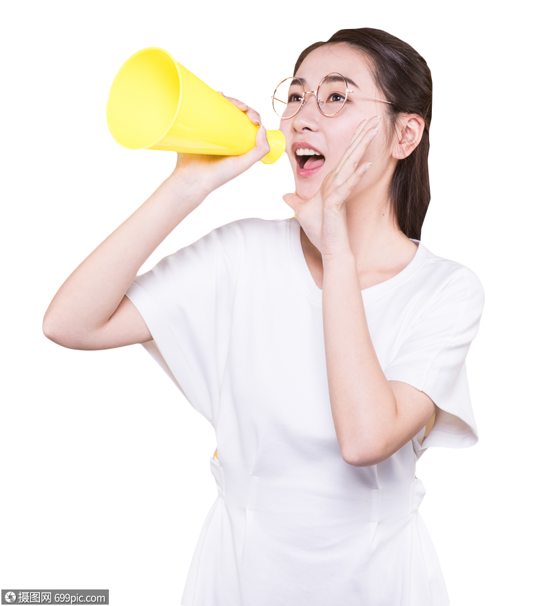 手拿喇叭清纯女大学生