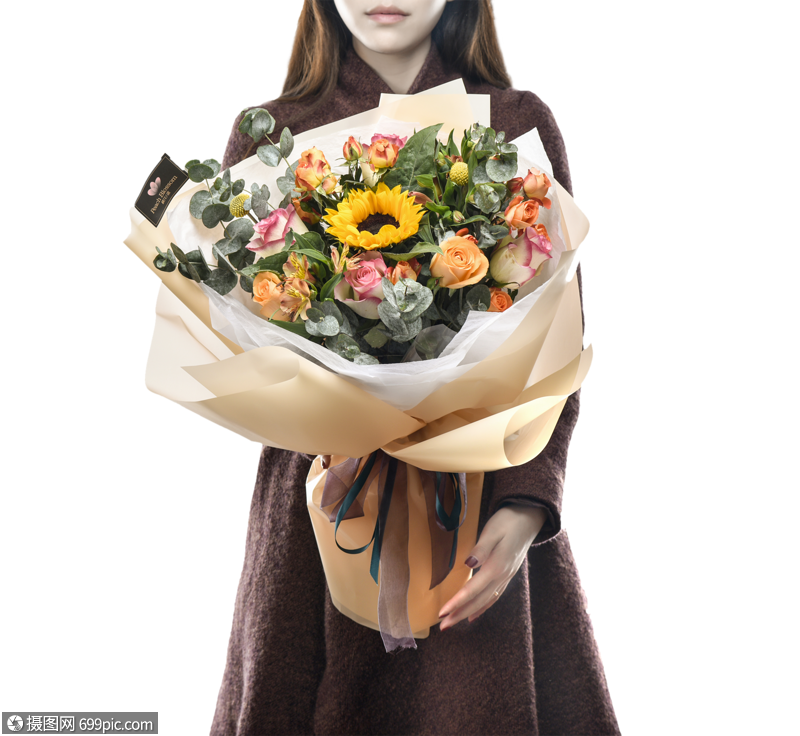 抱鲜花的美女
