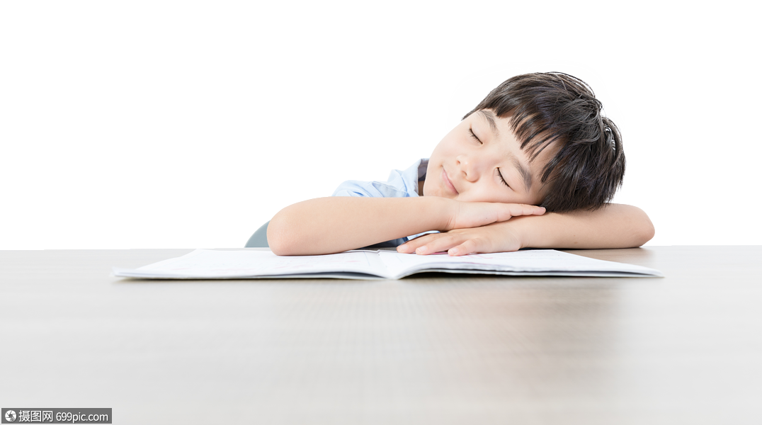 趴在桌上睡着的儿童