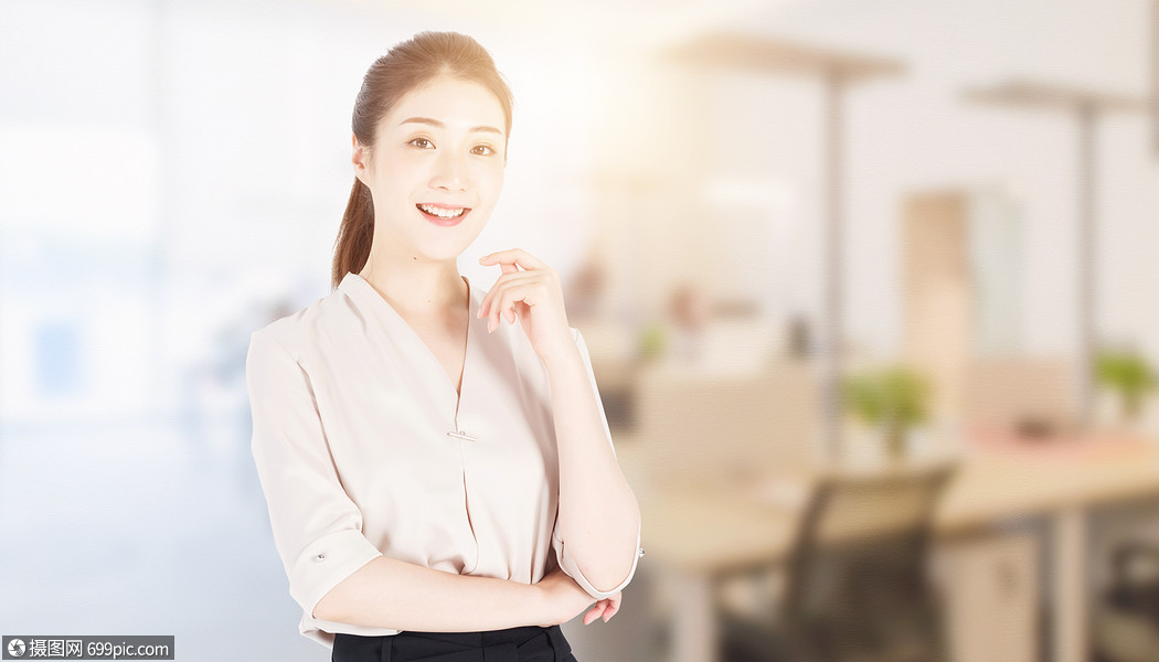 商务女性职场微笑图片