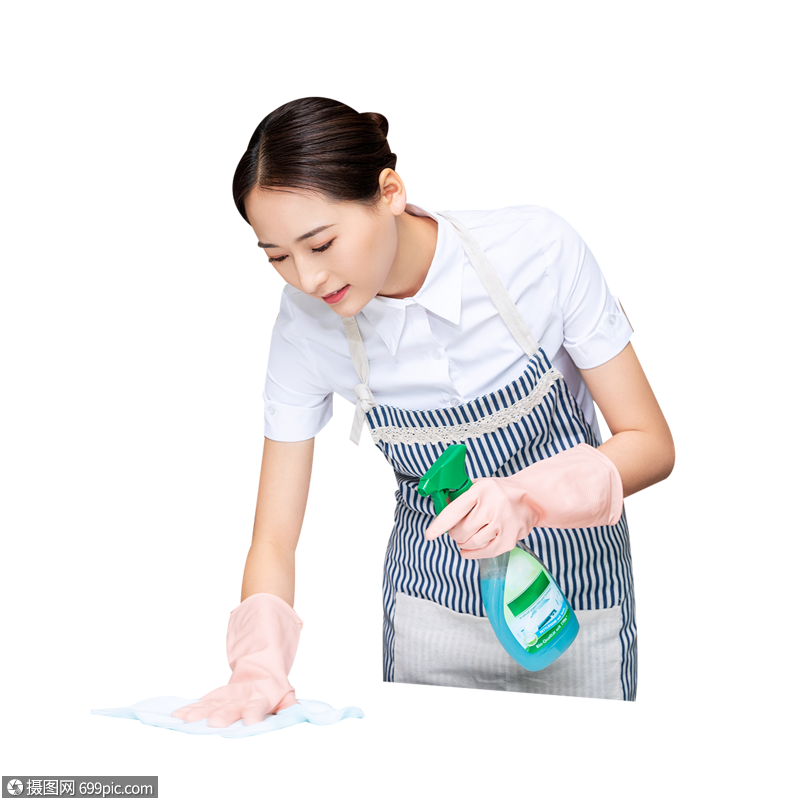 保洁人员清洁办公桌