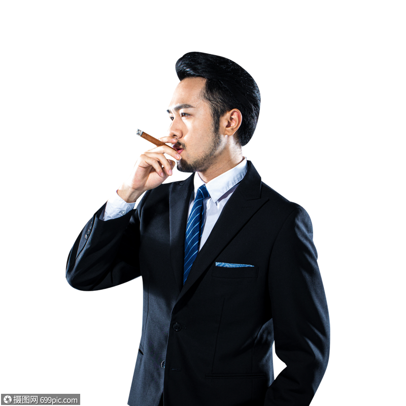 男性抽雪茄