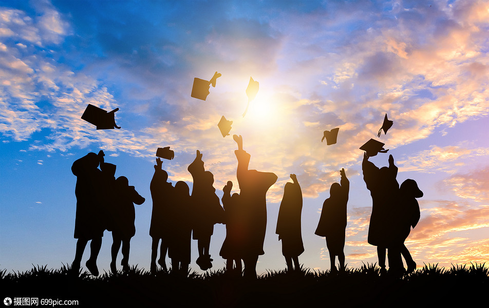 毕业季剪影大学毕业夕阳