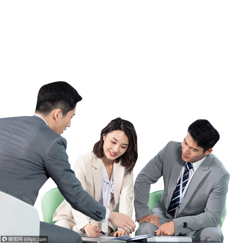 商务白领洽谈合作签署商业合同