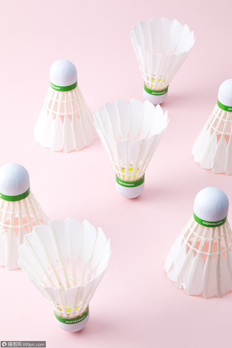 整齐排列的羽毛球小清新可爱