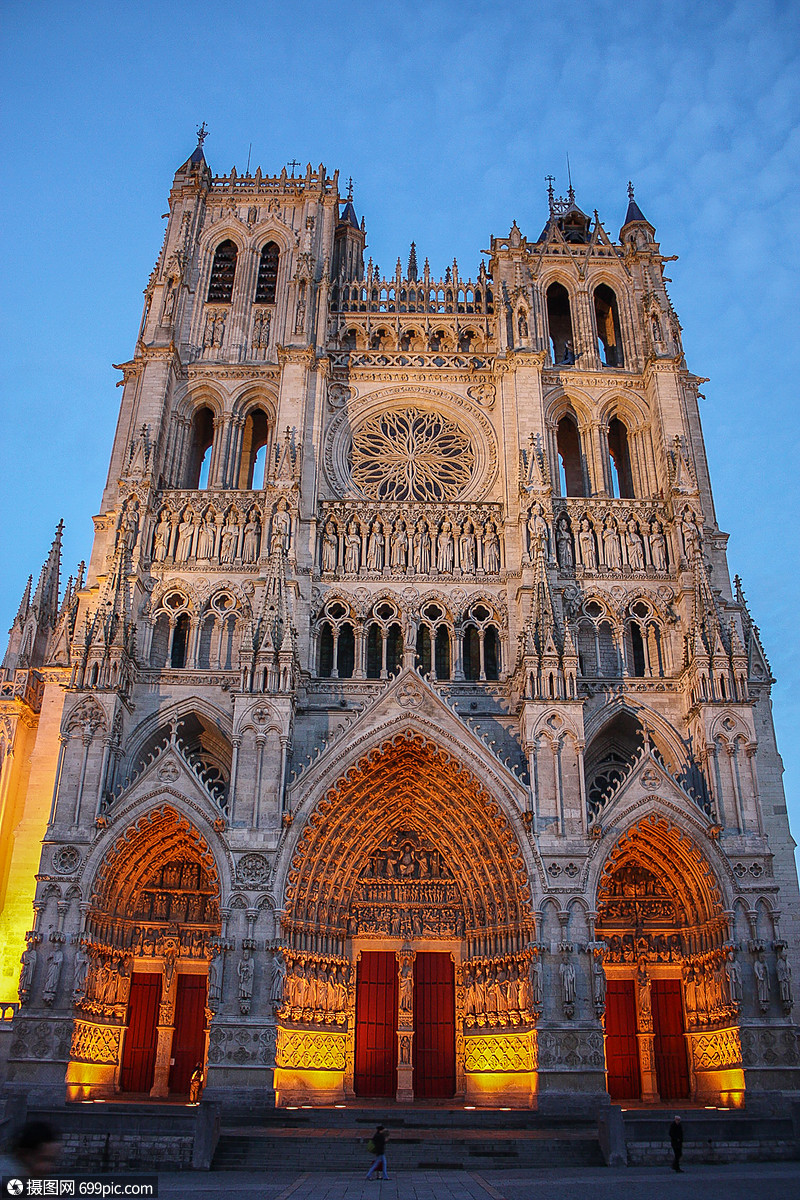 法国亚眠大教堂图片