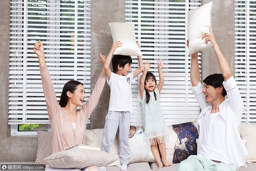 亲子家庭娱乐游戏