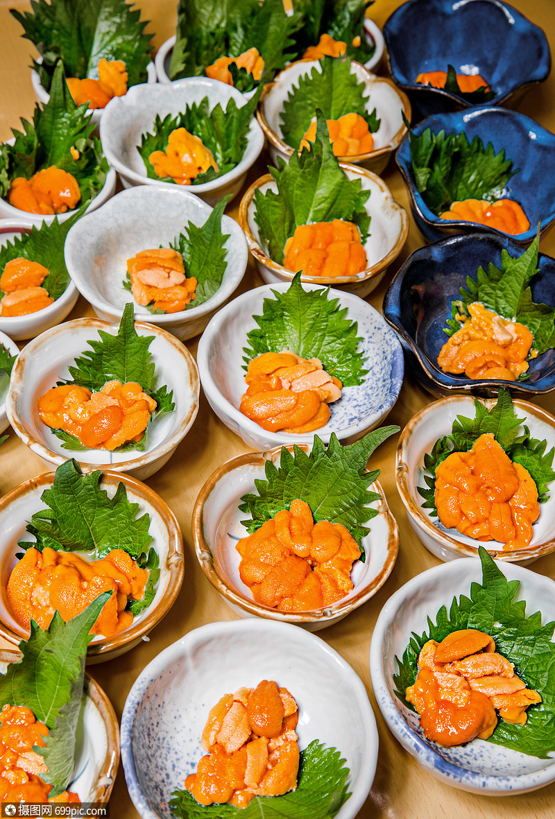 鲜活海胆肉刺身