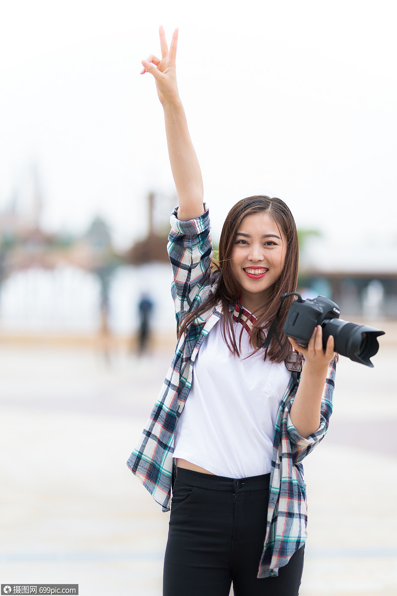 城市旅行女孩相机拍照人物