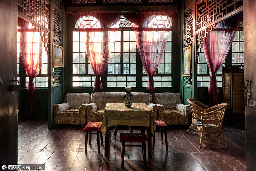 照片 建筑空间 下午 民国时期古宅.jpg