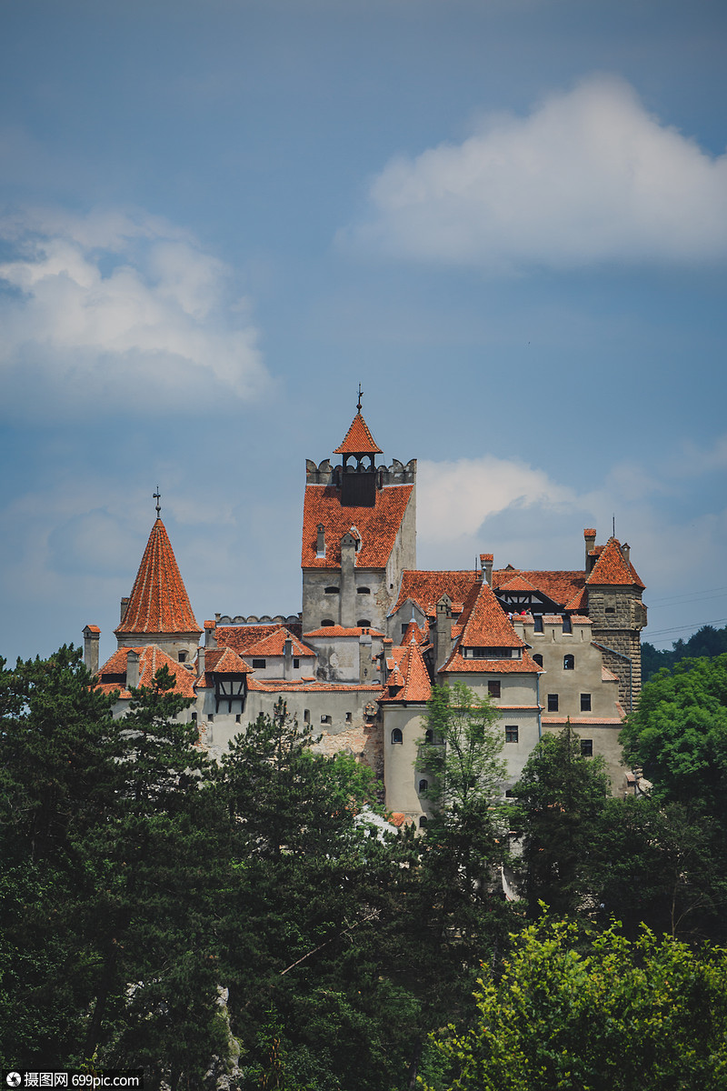 1 罗马尼亚德古拉堡 位于罗马尼亚中西部,又叫布朗城堡1377年始建