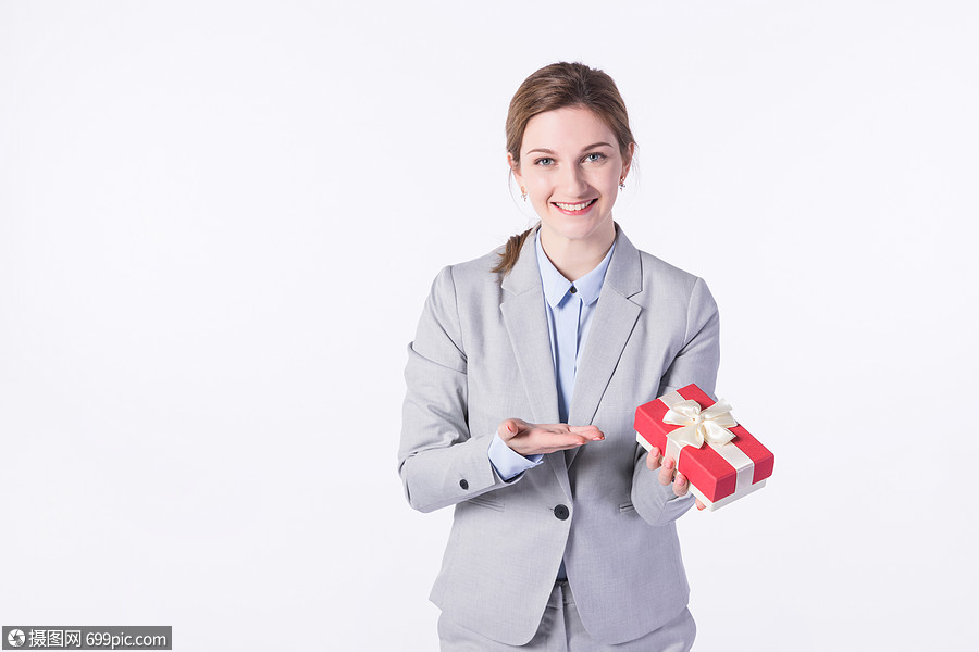 外国商务女性送礼