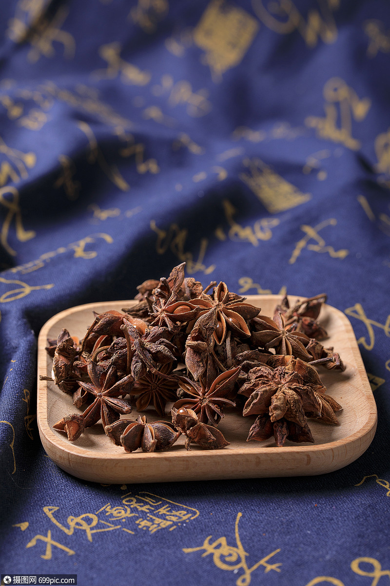 佐料中的八角茴香