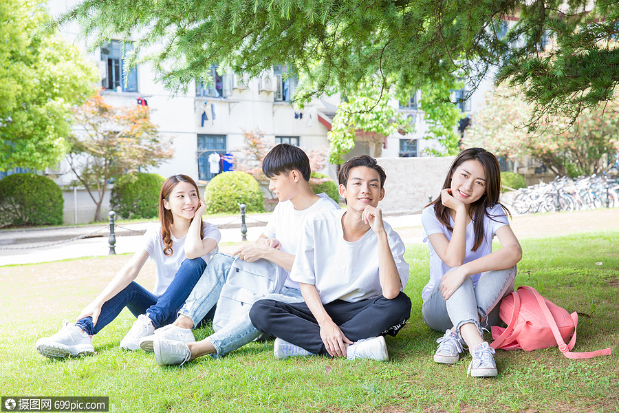 校园生活大学生形象毕业季