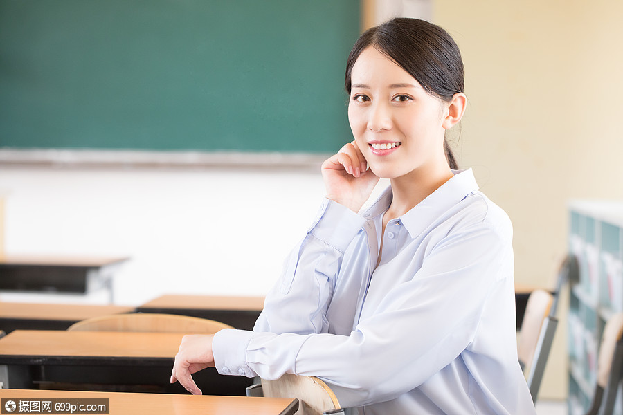 照片 教育文化 教师形象.jpg