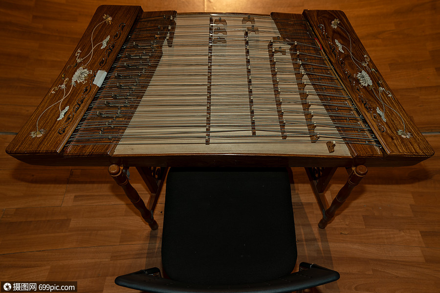 中国民族器乐扬琴