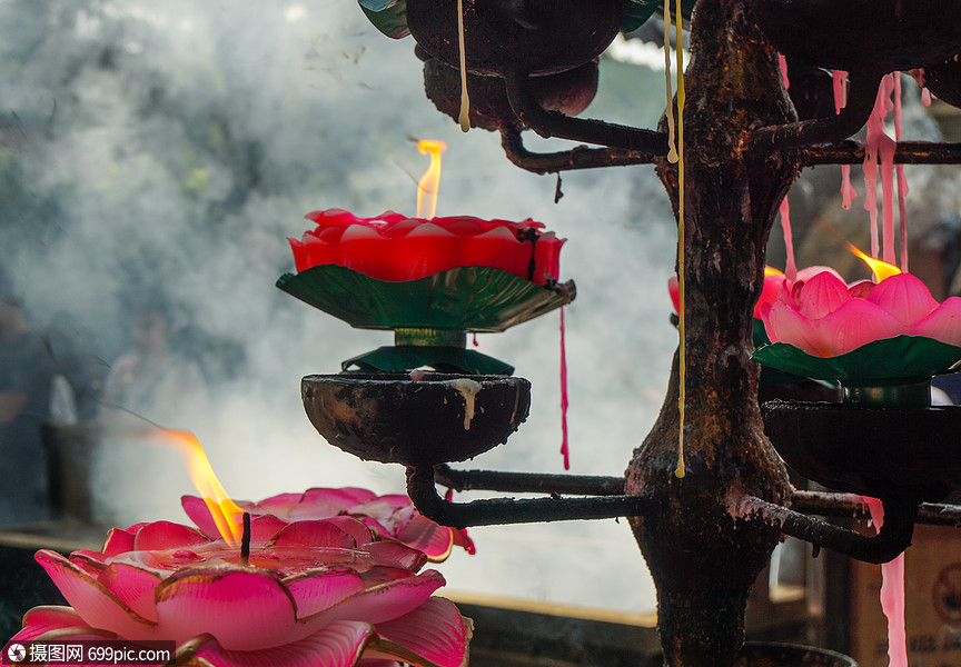 潭柘寺祈福蓮花燈