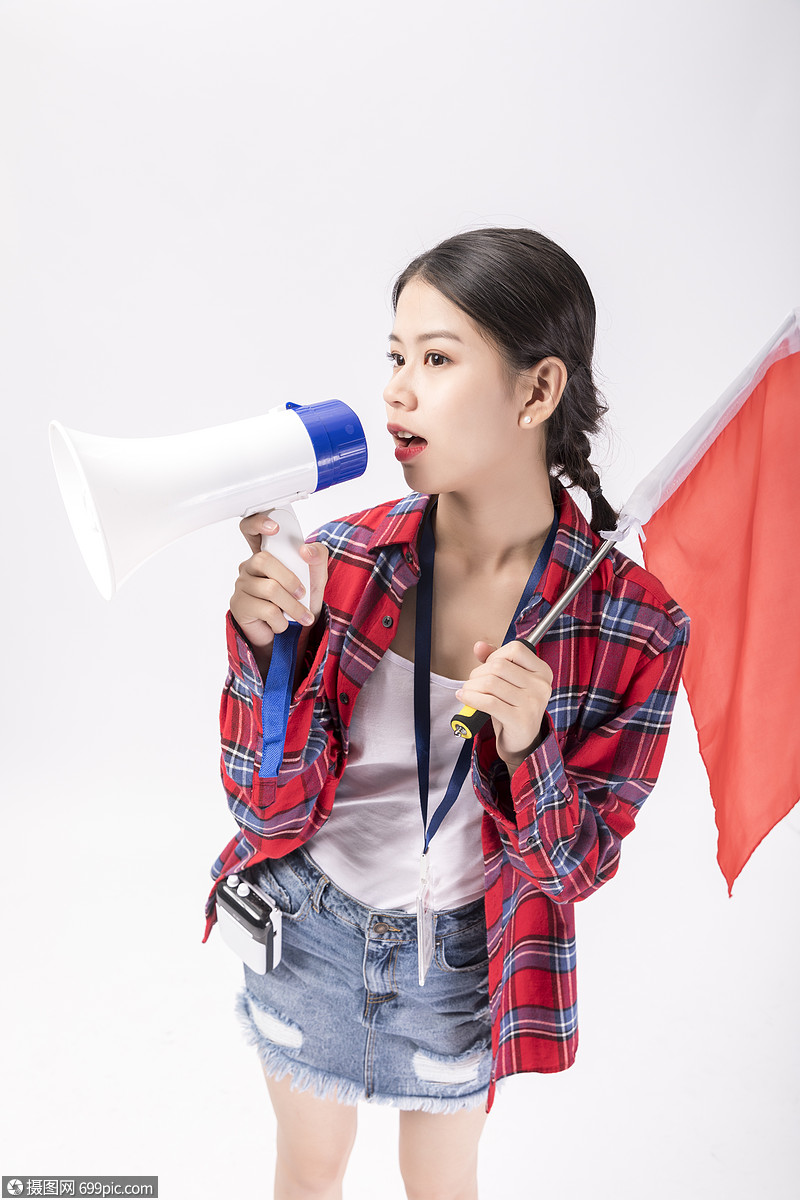青年女导游耳麦人物