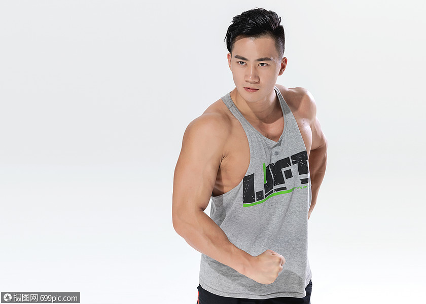 照片 人物情感 健美男性.jpg
