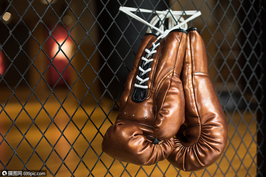 拳击手套