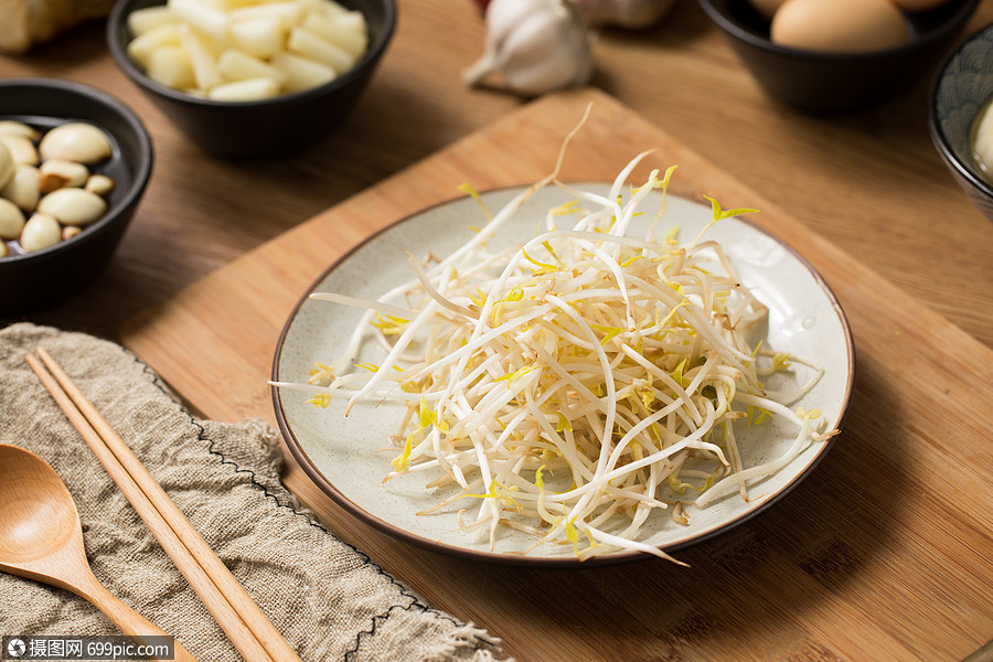 新鲜绿豆芽食材蔬菜