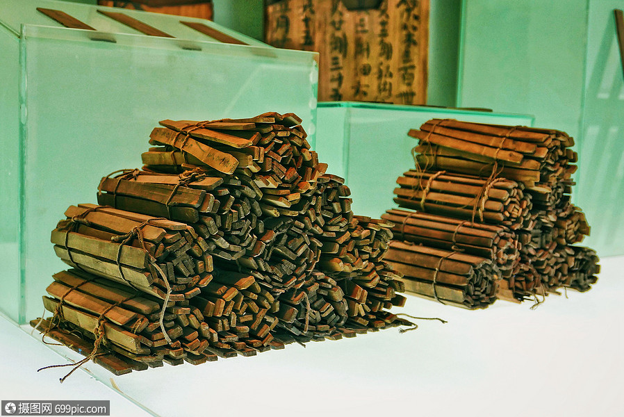 简牍博物馆中的古代书简展品