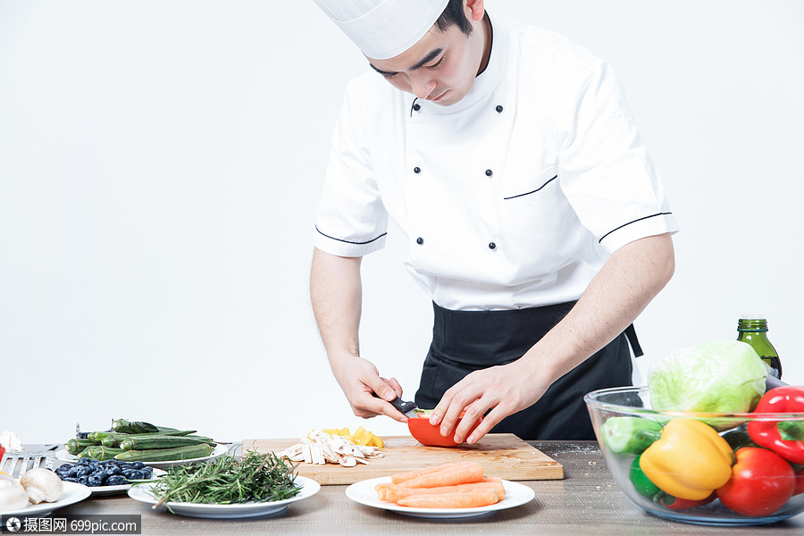 西餐厨师切菜大厨男厨师