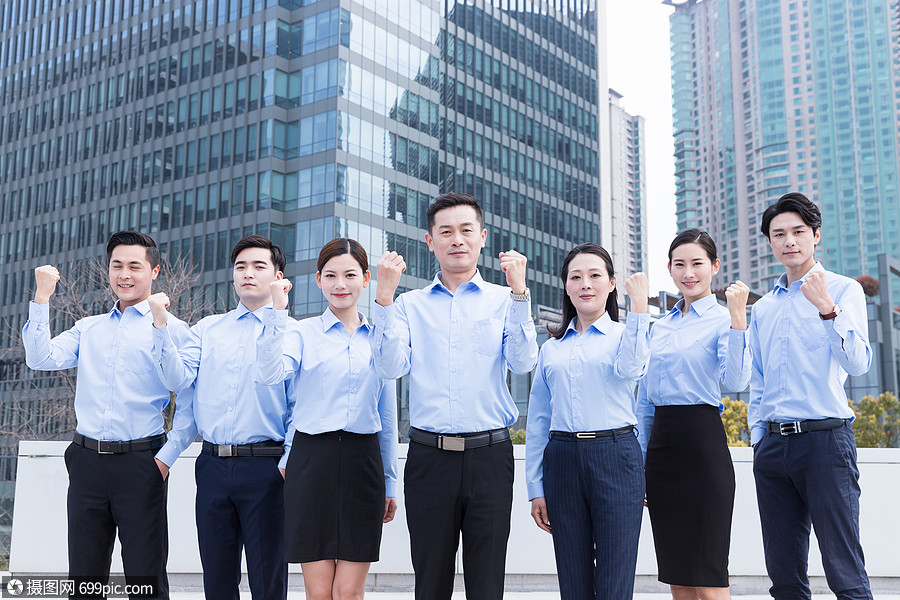 企业团队蓝领加油形象团体员工合影
