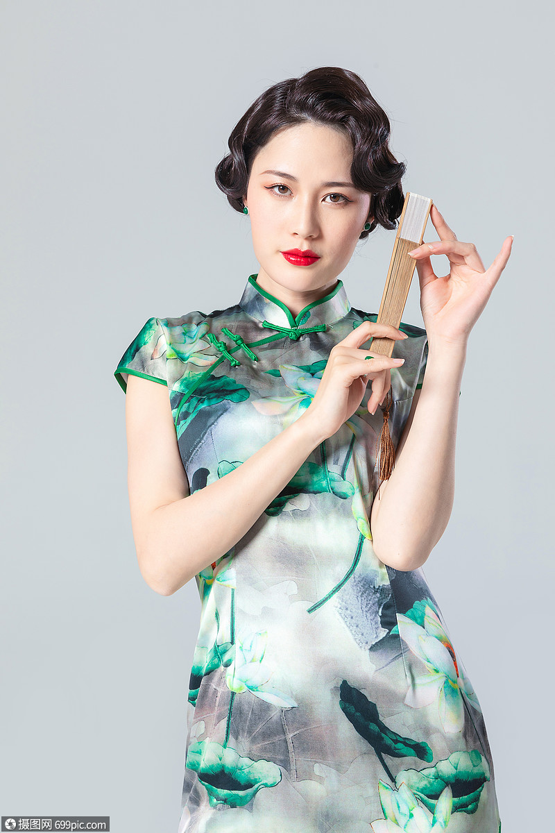 旗袍女性折扇中国国风