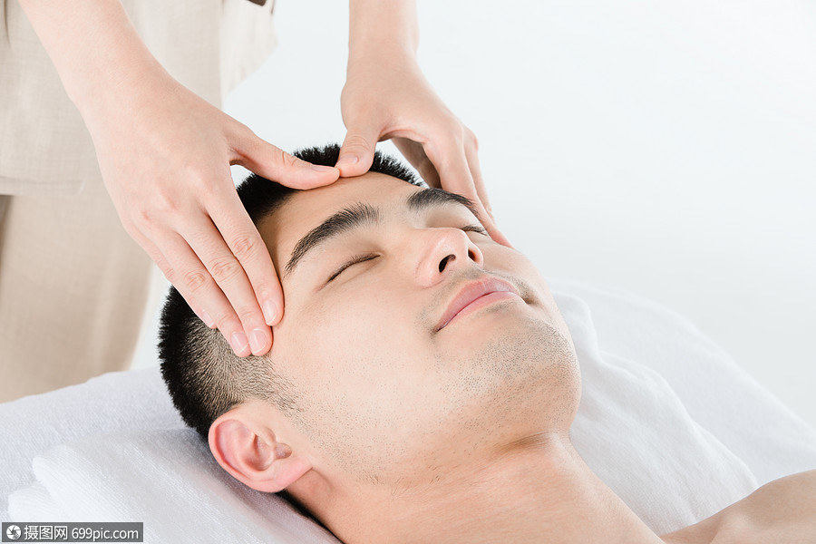 男性spa头部按摩spa舒适