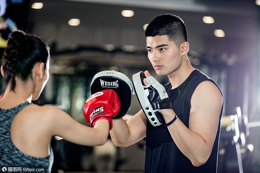 拳击运动男女