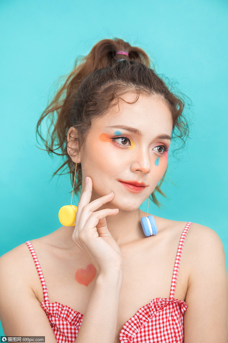 美妆少女