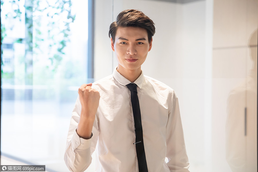 商务男青年形象职业商业