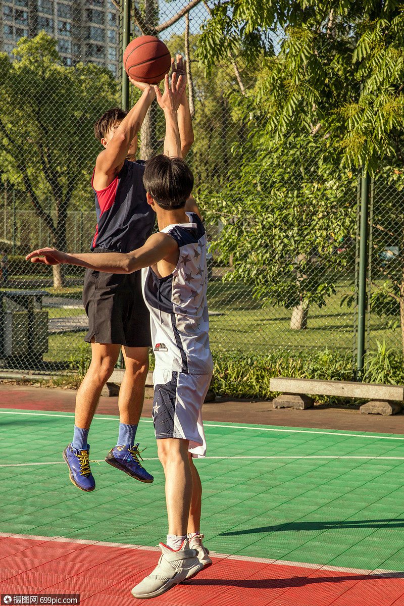 打篮球单挑