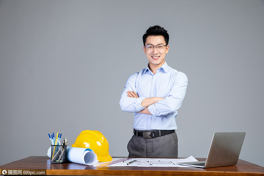 照片 人物情感 工程师形象.jpg