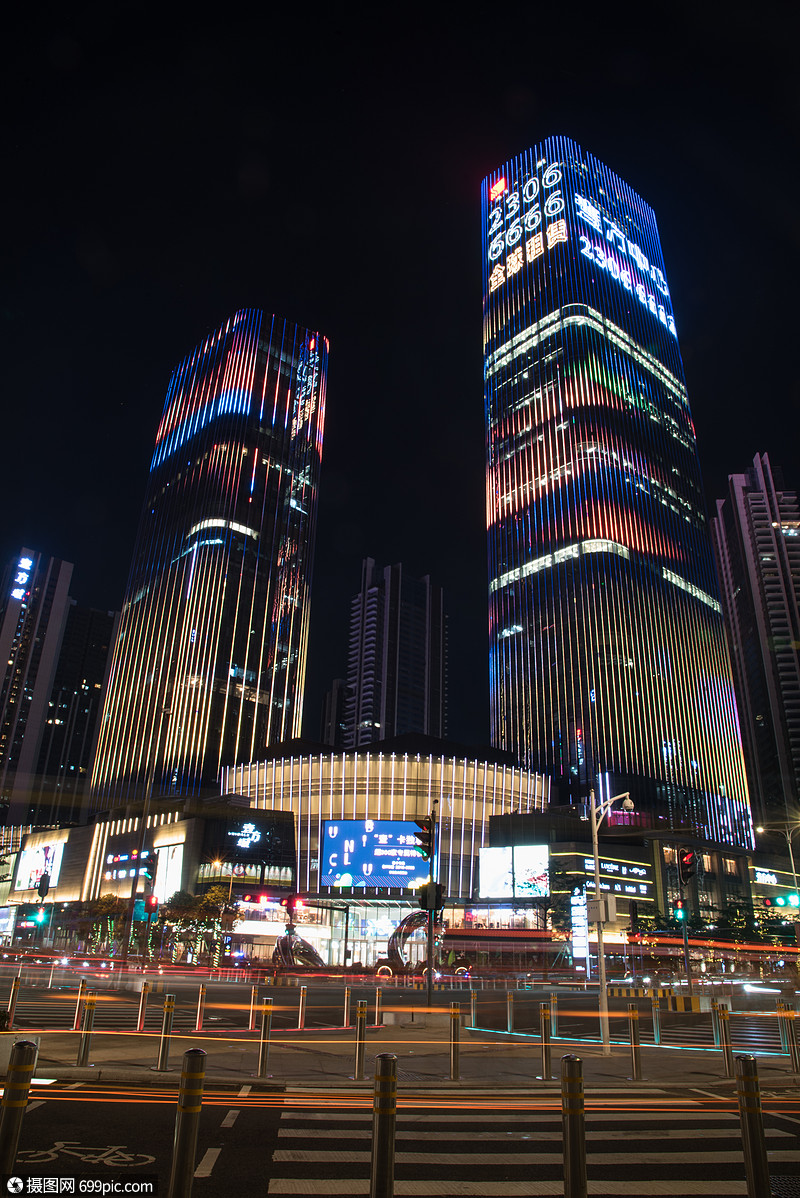 深圳市宝安区壹方城夜景