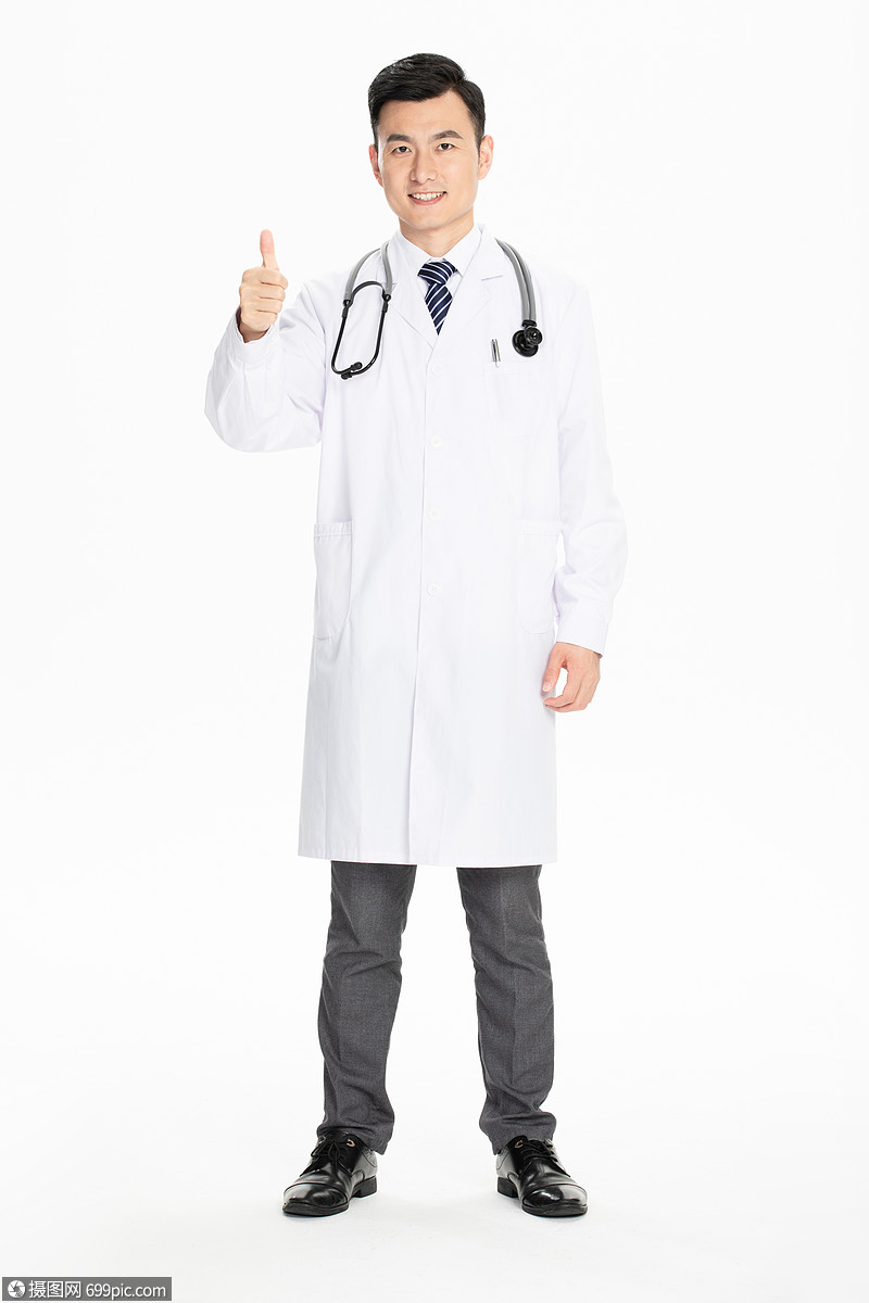 男医生点赞医师节人物