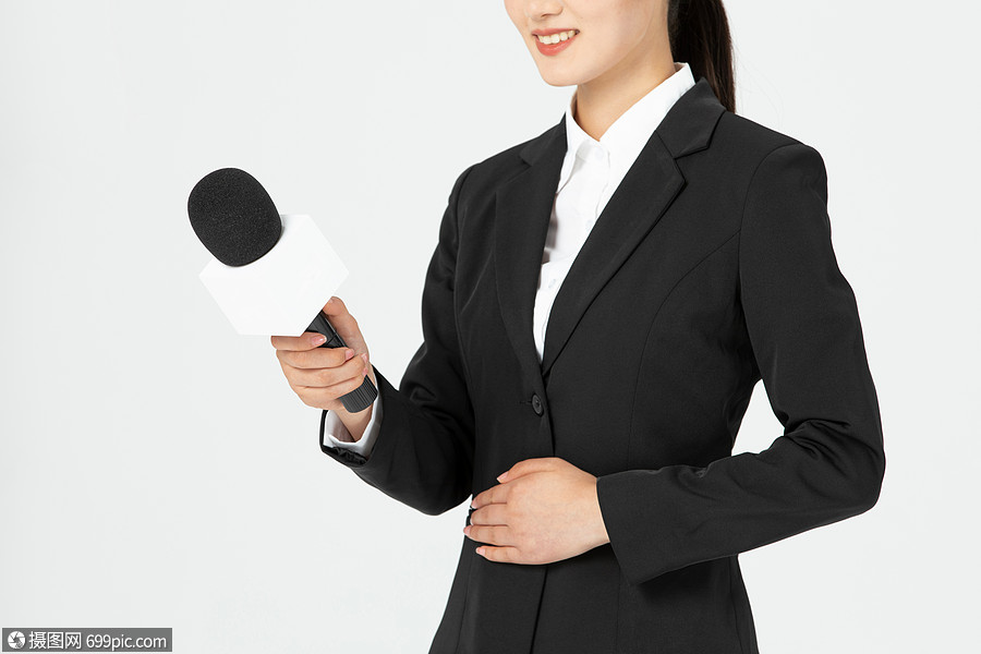 年轻美女记者采访特写微笑局部