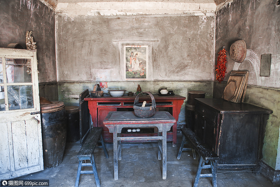 照片 建筑空间 老房子 北方农房客厅.jpg